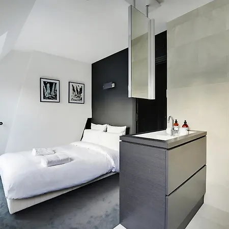 Stunning 4br8p In Champs-elysees- París
