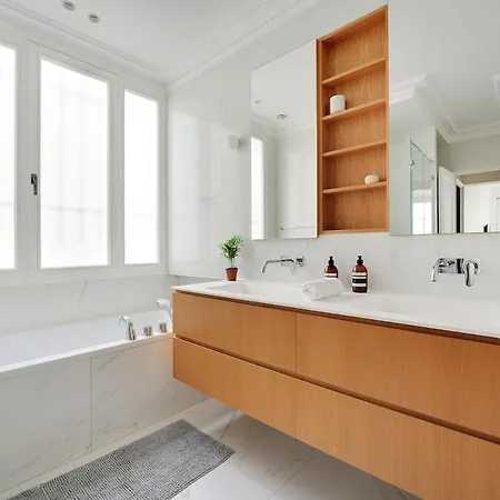 Stunning 4br8p In Champs-elysees- Apartamento